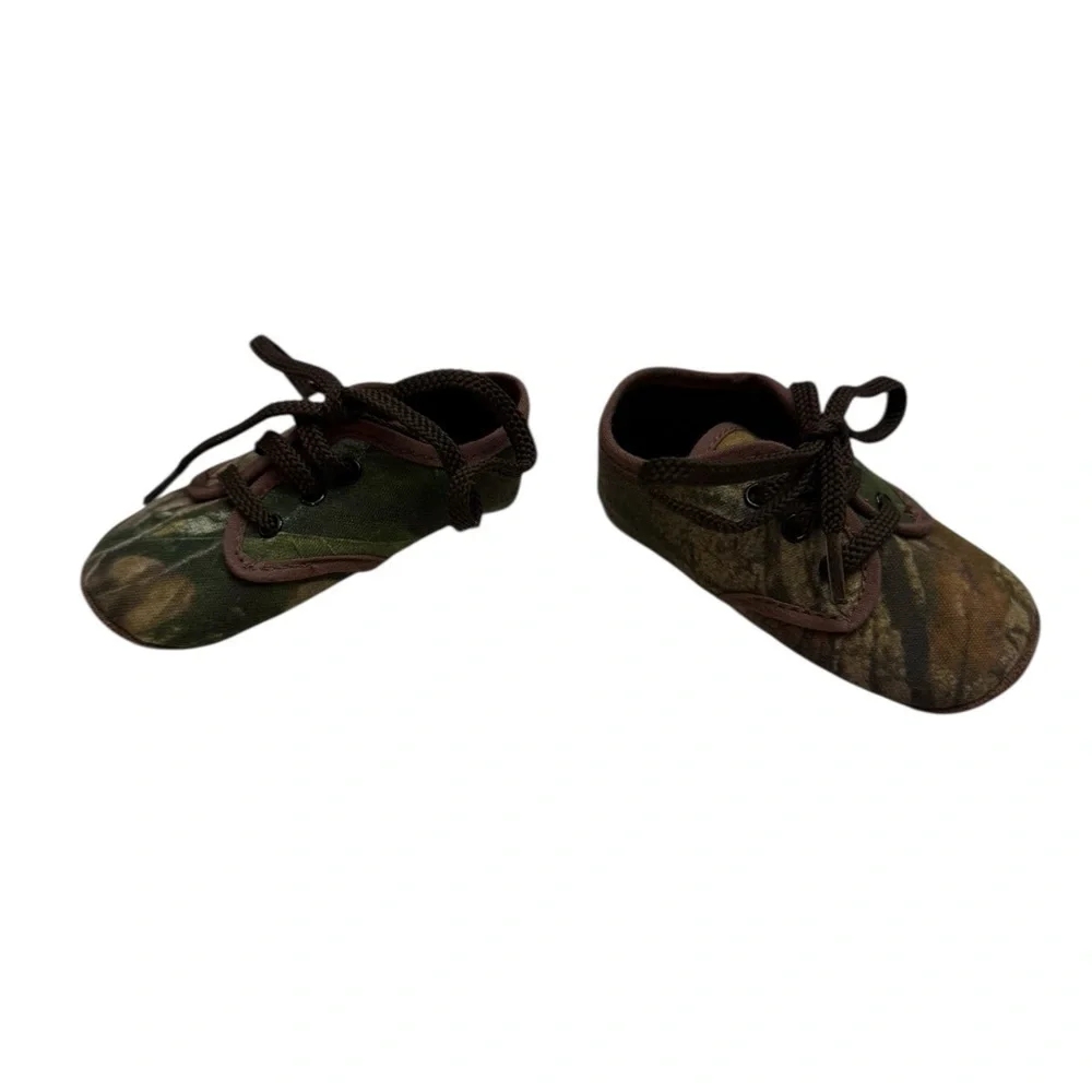 NWOT Camouflage Baby Walker Shoes